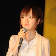 松嶋菜々子と反町隆史 娘の運動会で目立たないようにするも目立つ 18年5月30日 エキサイトニュース