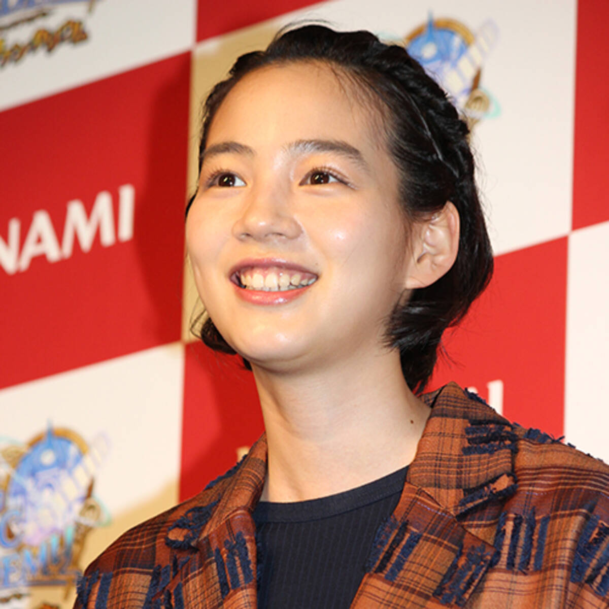 のん 能年玲奈 が前髪をバッサリ切って 宇宙イチ かわいいと大絶賛 18年11月26日 エキサイトニュース