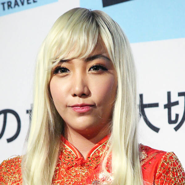 ざわちんの可愛い メガネ女子 姿に 実物と全然違うじゃん 19年3月13日 エキサイトニュース