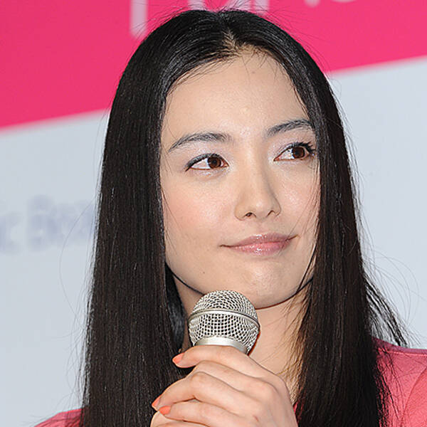 夫への当て付け 仲間由紀恵が復帰ドラマで 不倫妻役 を選んだ理由 19年5月25日 エキサイトニュース