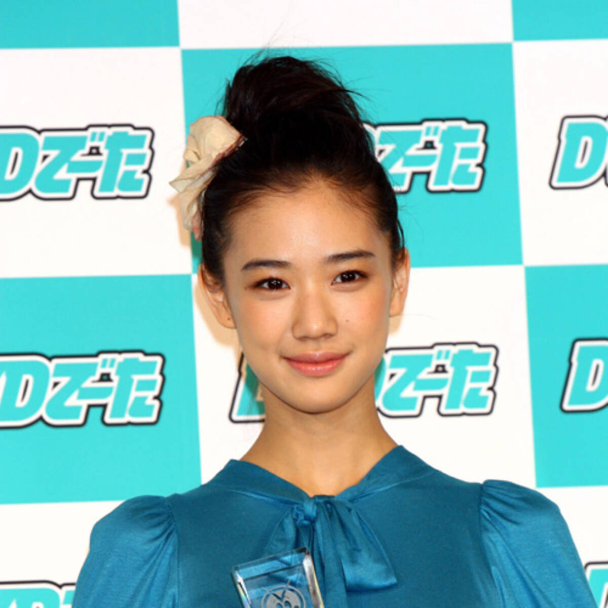 蒼井優 高校時代に男と会話ほぼゼロ に大反響 モノスゴク納得 年1月21日 エキサイトニュース