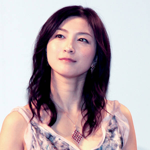 広末涼子 初の喫煙シーン 苦労話にツッコミ さすがにシラジラしい 年1月23日 エキサイトニュース 広末涼子 初の喫煙シーン 苦労話にツッコミ さすがにシラジラしい 年1月23日 エキサイトニュース