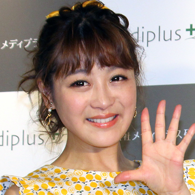 56歳 松本伊代の 激変ぶり が再び話題 目が 顔パンパン 21年4月26日 エキサイトニュース