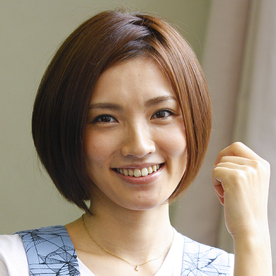星野真里が夫の愛情表現に困惑 ママ友の前でぎゅーっと エキサイトニュース