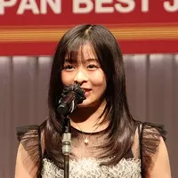 まさかのヘアスタイル あまりに奇抜で驚いた芸能人の髪型をピックアップ 16年6月10日 エキサイトニュース 3 4