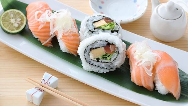 ロール寿司 に ゼリー寿司 まである 海外の変わり種お寿司が人気の理由って 17年9月12日 エキサイトニュース