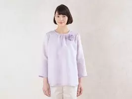 美しい イラストを具現化した芸術品 肋骨ブラウス が話題 15年2月24日 エキサイトニュース