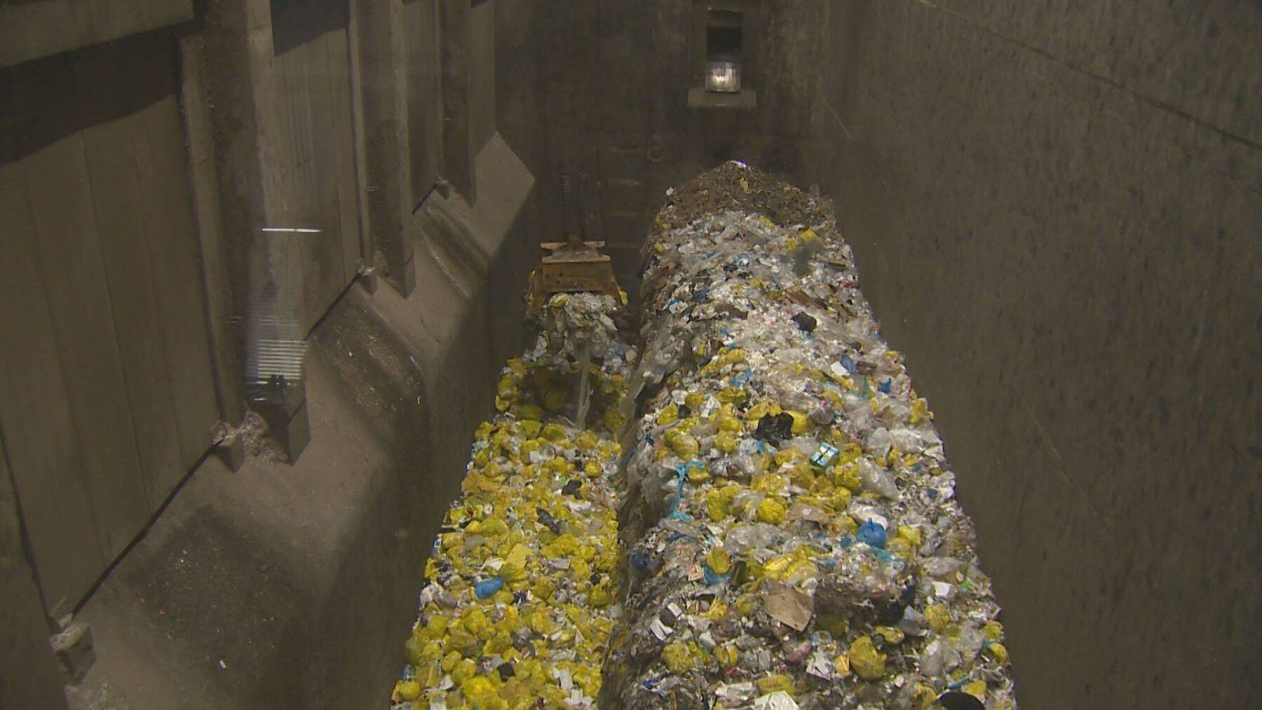 “重油”高騰に頭抱えるゴミ焼却施設「年間600万円ほどの差が…」 “入手”できなければ収集に影響も？