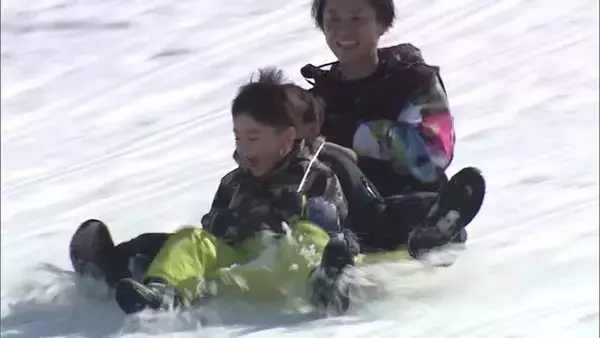 雪国もぽかぽか陽気に♪新潟市では4月下旬並みの気温も　長岡市では家族で雪遊び楽しむ姿