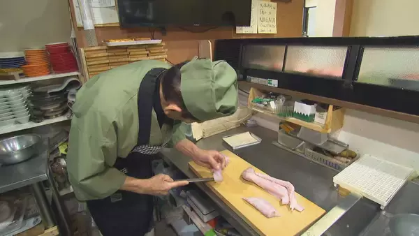 「大トロ・ブリ・サーモン…これで1800円!? 「安くおいしく食べてほしい」見附市の“デカ盛り原価丼”が話題に！」の画像