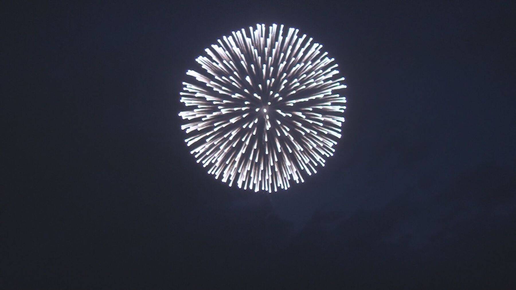 “真珠湾攻撃”から84年…日米がともに願う世界平和　山本五十六の出身地・長岡市で鎮魂の花火「私たちはいま何をすべきなのか…」