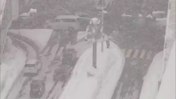 魚沼市守門で3m近い積雪…冬型の気圧配置続き上中下越で大雪や電線などへの着雪に注意を【新潟】