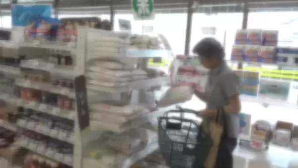 「高止まり続くコメ価格今後どうなる？ “米価暴落”懸念…在庫量増でJA新潟中央会長が見通し「今後は下がる」」の画像