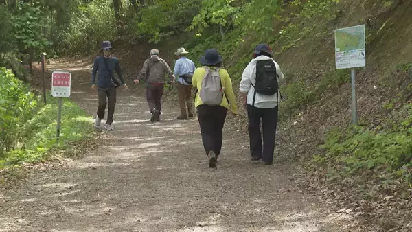 「冬眠明けのクマと人が遭遇しやすい春「クマも山菜食べに来る」　音を出す物の携帯・複数人での活動が重要に」の画像