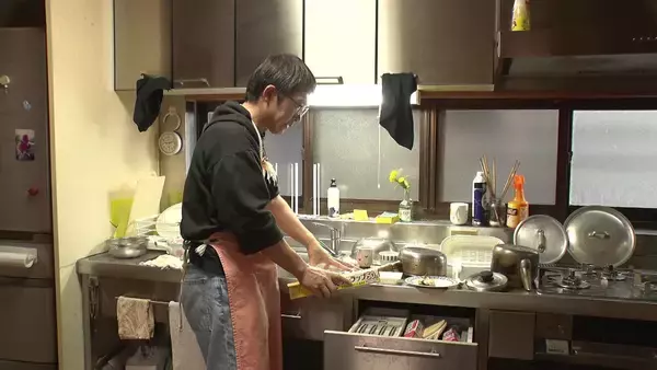 「「こんな自分でも…」人との関わりに苦労して生きづらさを抱える男性　写真集に込めた希望」の画像