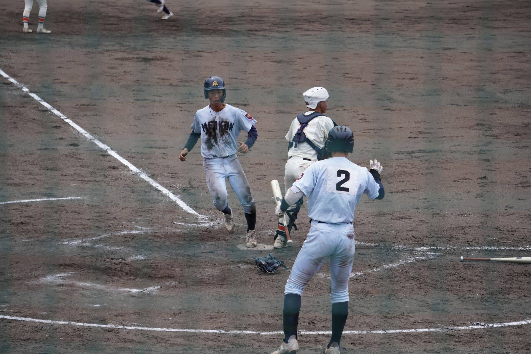 「苦しい時に頼りになる」14年ぶり甲子園へ新潟明訓が昨秋4強開志学園に逆転勝ち　大黒柱の今井巨主将が好救援に逆転打の活躍