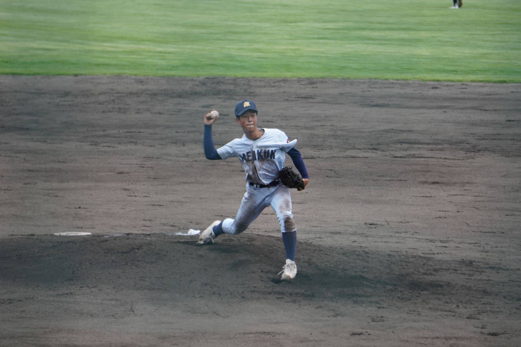「苦しい時に頼りになる」14年ぶり甲子園へ新潟明訓が昨秋4強開志学園に逆転勝ち　大黒柱の今井巨主将が好救援に逆転打の活躍