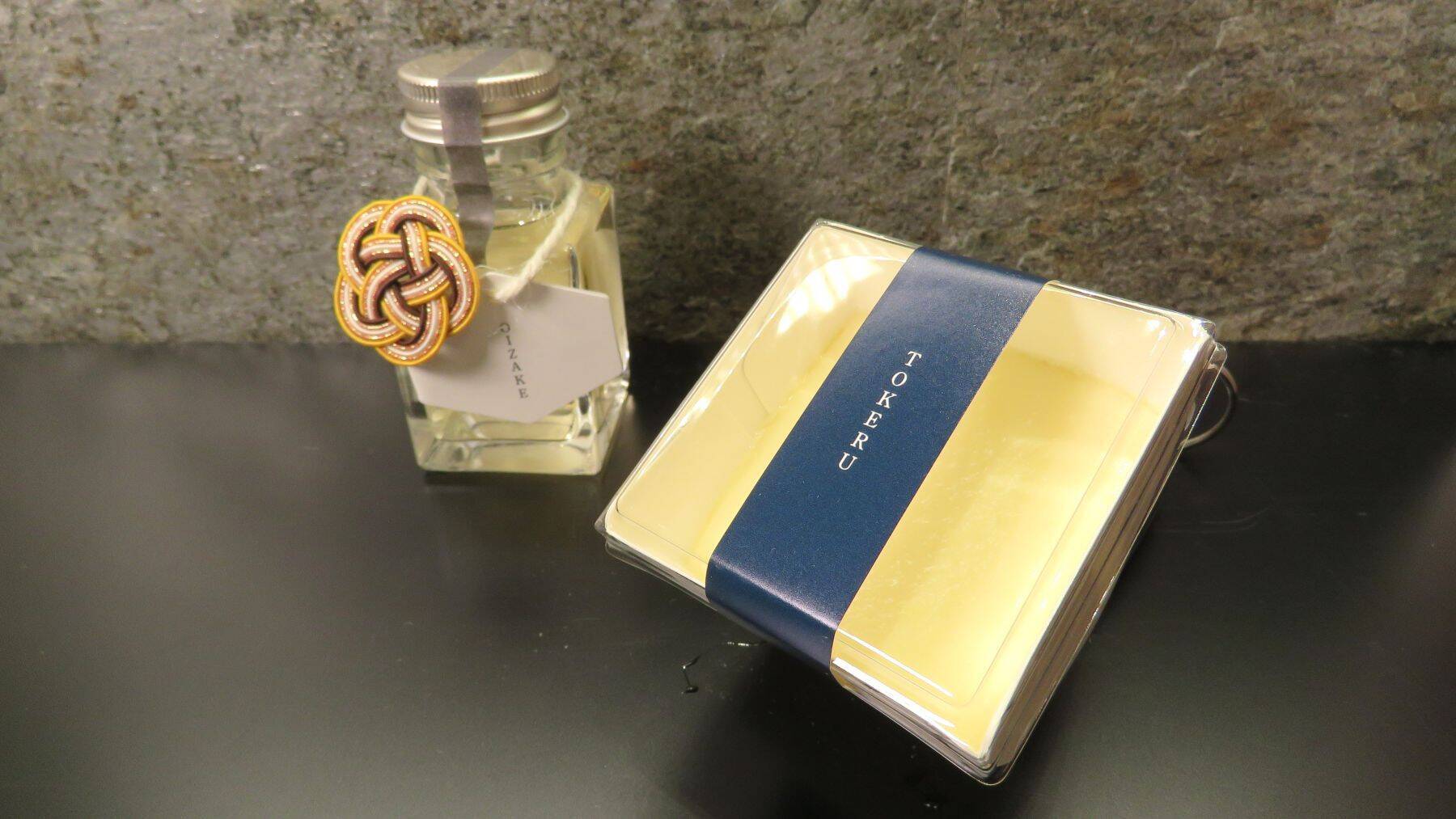 【新潟のお土産】年末年始のお土産どうする？定番土産から店員イチ押し土産まで…新潟駅を取材！人気土産の裏側にも迫る