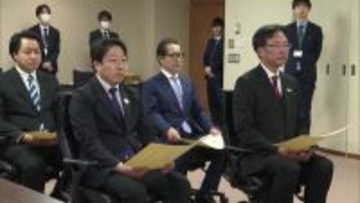 国政へ決意新たに！衆院選・小選挙区の当選証書付与「身の引き締まる思い」「地元の声届ける」新潟