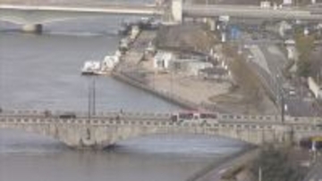 「信濃川に人が落ちた」萬代橋から落下…友人2人と歩いていた栃木県の20代男性が死亡　新潟・中央区