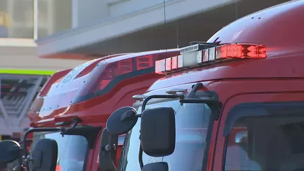 温泉街近くの廃ホテルで未明に火災発生 約3時間後に鎮圧 けが人なし　新潟・村上市
