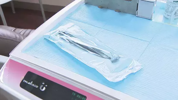 「中東情勢“医療資材”にも影響…“石油製品”供給に不安抱える歯科医 1人で1日100枚消費するゴム手袋は「すでに値段上がり出荷制限も」」の画像