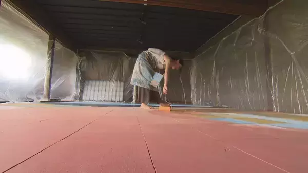 「全国を旅してきた女性画家…「影にも目を当てられるようになった」自問自答の中で“過去の痛み”を作品に」の画像