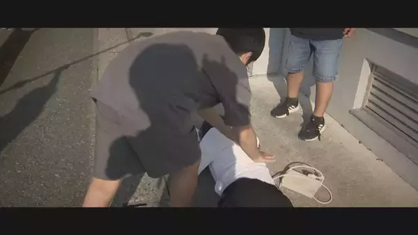 「歩道で頭から血を流して倒れていた高齢女性…発見した小学生2人が“止血”し救助「冷静な判断できた」新潟」の画像
