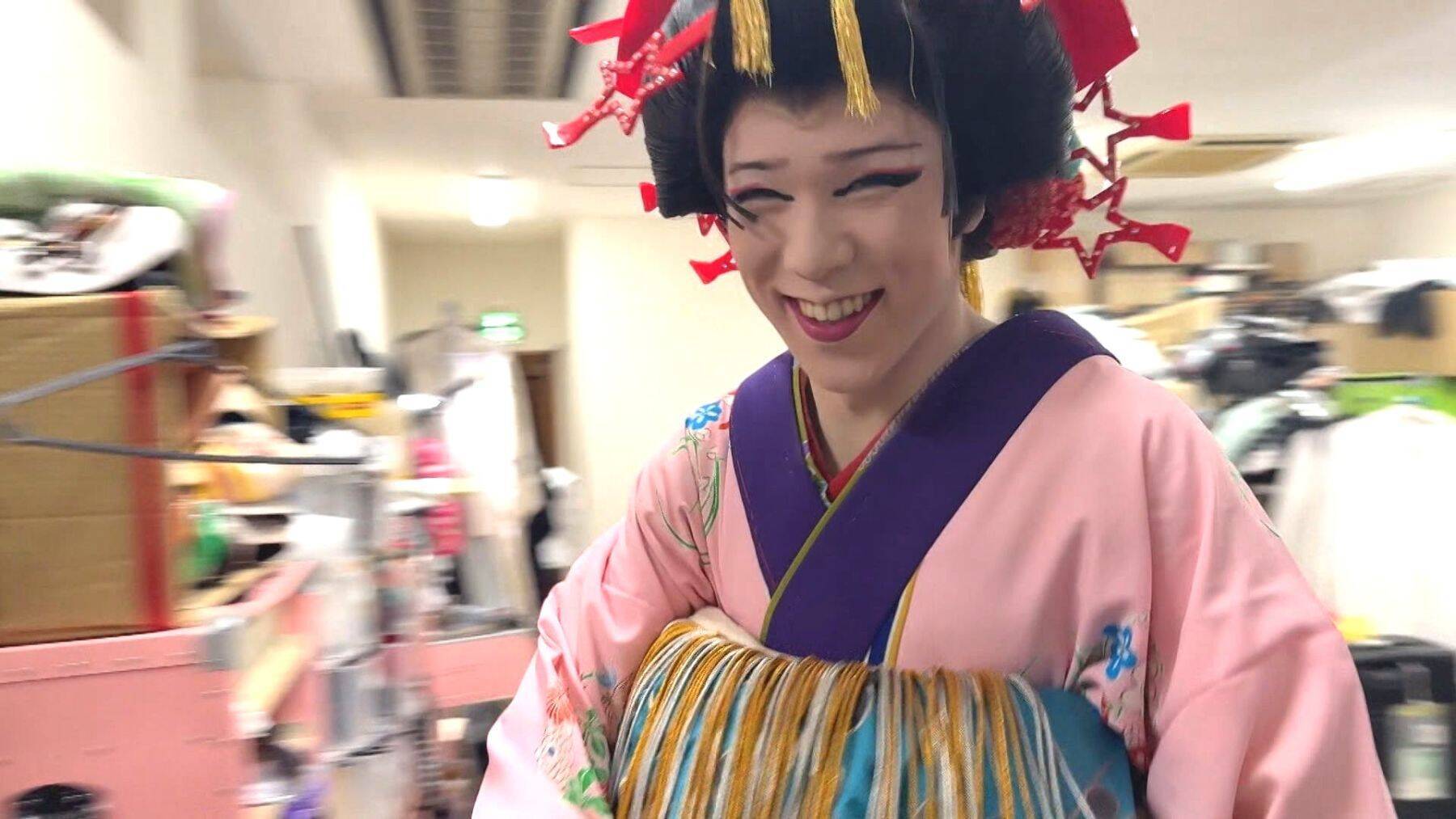 【特集】「こんな世界があるのかと…」高校卒業後“大衆演劇”の世界へ！地道な努力重ね花形に昇進した24歳「芯の通った花形になりたい」
