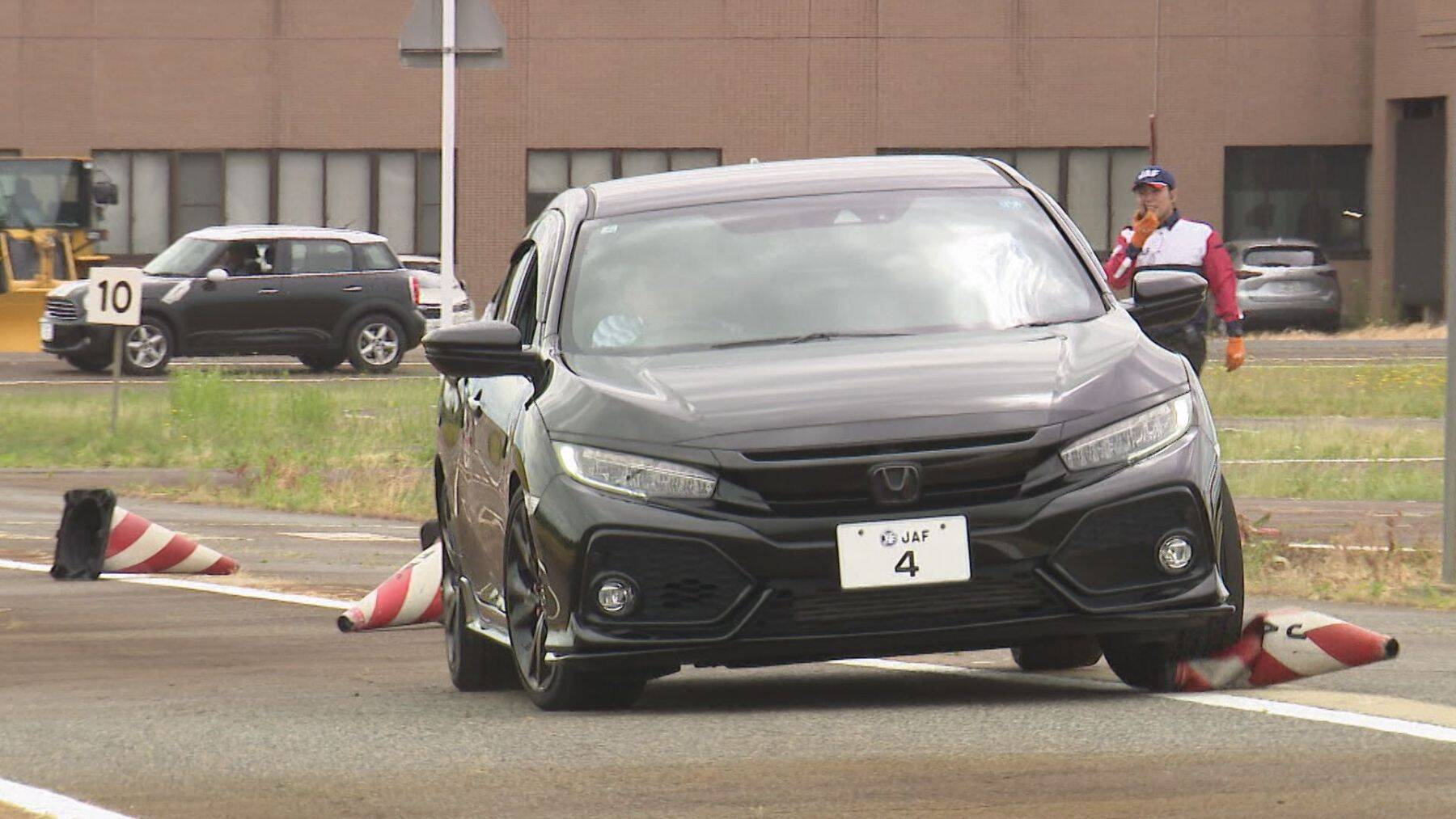 高齢ドライバーの事故減へ　全国的に珍しい『運転外来』で“目線”をチェック　安全運転へ「しっかり目線動かすことが大事」新潟