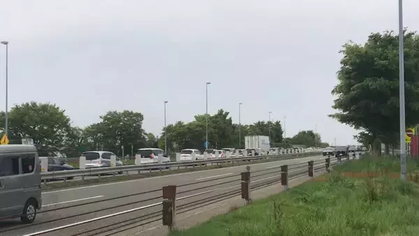 ≪続報≫約3時間半ぶり通行止めを解除 北陸道で多重事故発生で1人搬送 前日にも6台絡む事故　新潟