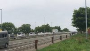 ≪続報≫約3時間ぶり通行止めを解除 北陸道で多重事故発生で1人搬送 前日にも6台絡む事故　新潟