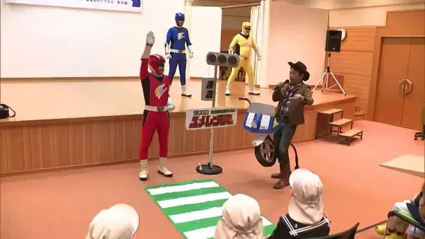 冬の交通事故防止運動始まる 「道路横断は『止まる・見る・待つ』を守って」園児もルール学ぶ　新潟県内の今年の交通事故死者は53人に