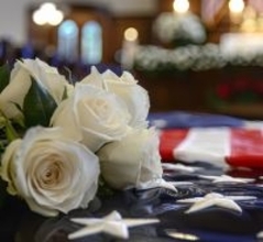 米国人女性、ホスピスで“死亡確認”も…葬儀場で生き返る