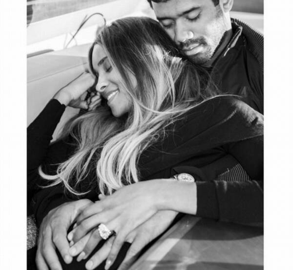 シアラが妊娠発表 神から授かった最高のギフト 16年10月27日 エキサイトニュース