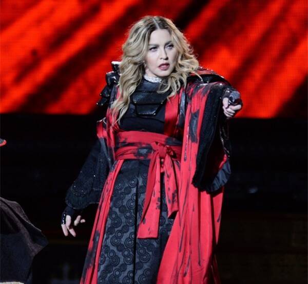 マドンナとドレイクに 極秘のロマンス 17年2月1日 エキサイトニュース