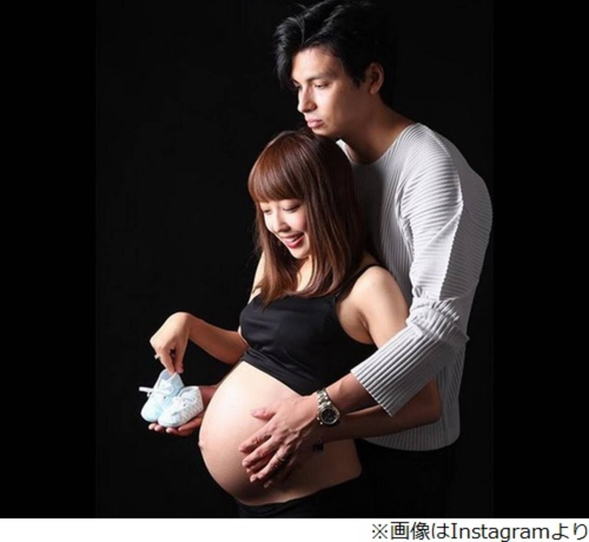 妊娠10か月の川崎希がマタニティフォト披露 2017年8月25日 エキサイトニュース