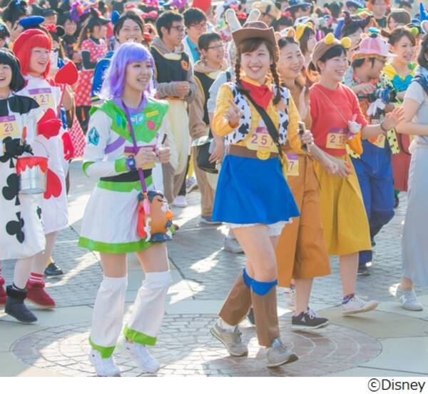 東京ディズニーランドで初の 仮装ランニング 17年10月9日 エキサイトニュース