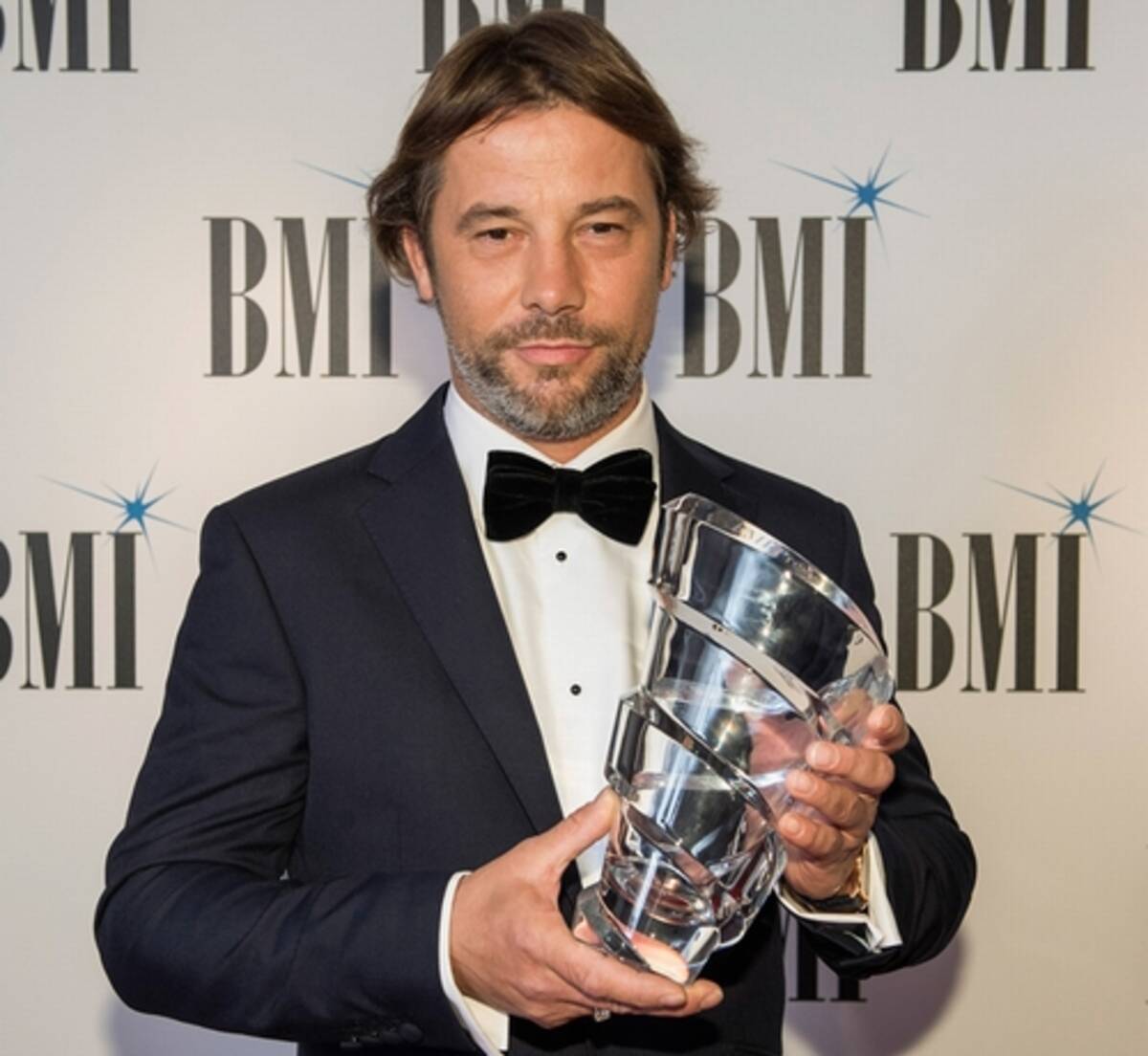 ジャミロクワイのジェイ ケイ 結婚していた 17年10月12日 エキサイトニュース