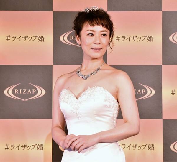 佐藤仁美がライザップに成功 12 2kgで美ボディに 18年4月17日 エキサイトニュース