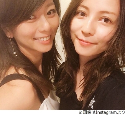 岡井千聖 美人三姉妹 ショットに反響 19年4月21日 エキサイトニュース