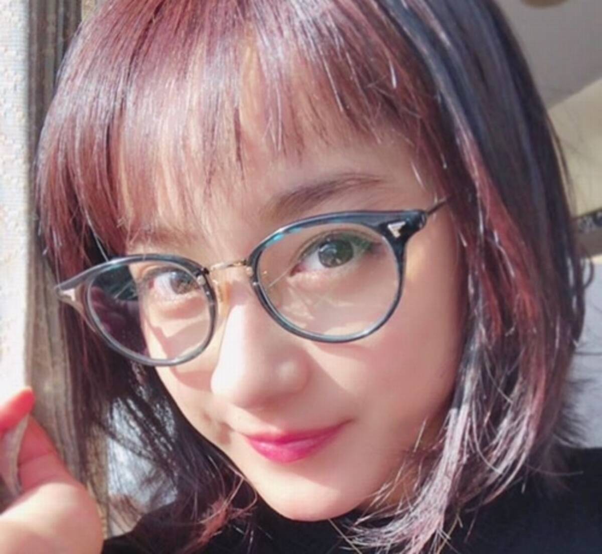平祐奈 どアップな メガネっ子 写真に絶賛 18年11月1日 エキサイトニュース