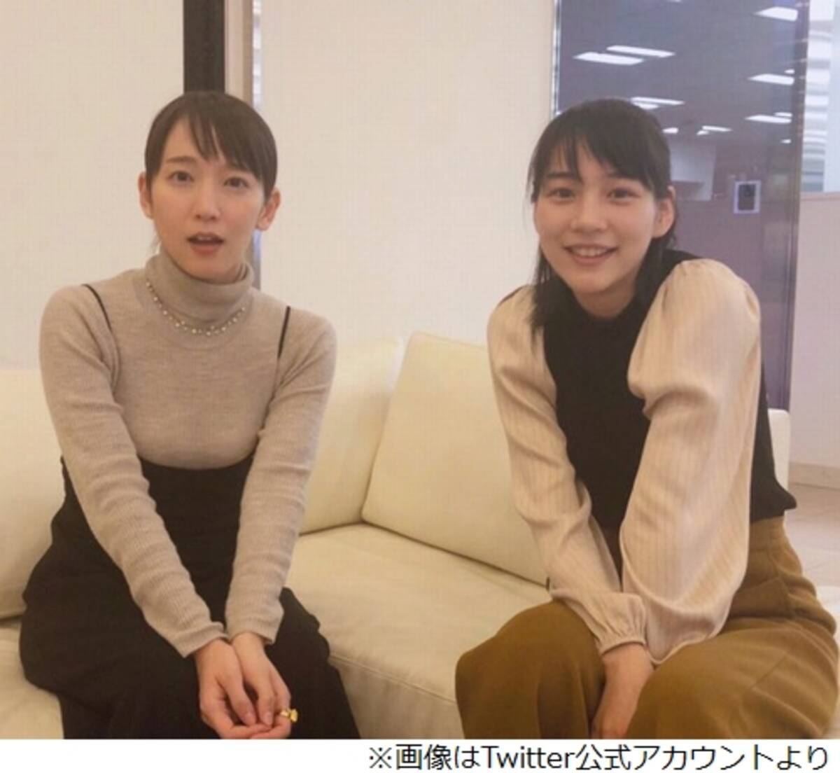 のん 吉岡里帆が褒め合い 照れ合う 19年12月15日 エキサイトニュース