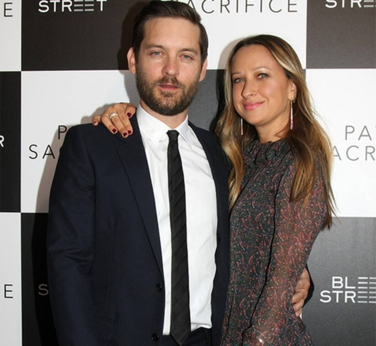 トビー マグワイア 妻が離婚を申請 年11月3日 エキサイトニュース トビー マグワイア 妻が離婚を申請 年11月3日 エキサイトニュース