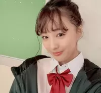 中山忍48歳 制服姿で17歳当時を 完全再現 可愛い 昔と変わらない の声 21年2月12日 エキサイトニュース