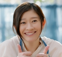 篠原涼子、CMで“明るい笑顔のお母さん”に