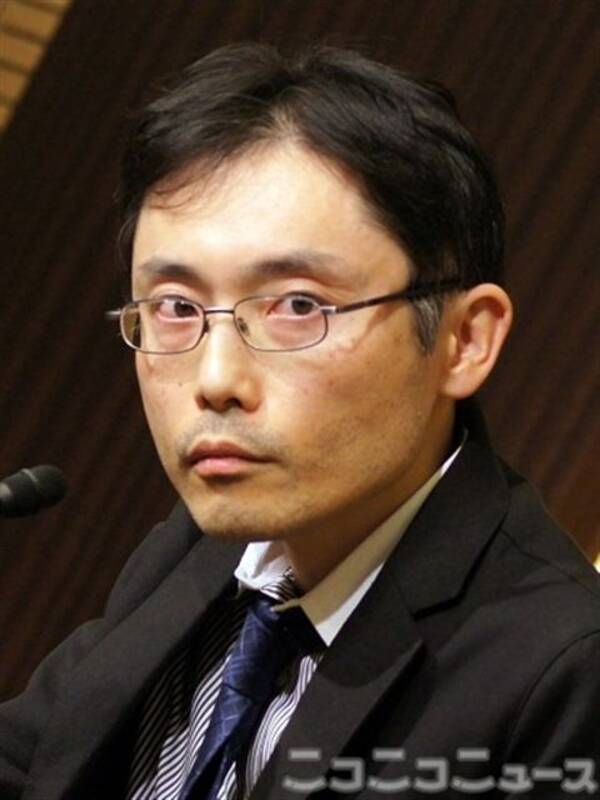 芥川賞受賞 田中慎弥 とっとと会見を終わりましょうよ 喜びの声なく終始不機嫌 12年1月17日 エキサイトニュース