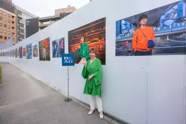 「工事現場の仮囲いをギャラリーへ。渋谷の“人”を写す『BAG@渋谷二丁目ストリートギャラリー』が全面公開」の画像