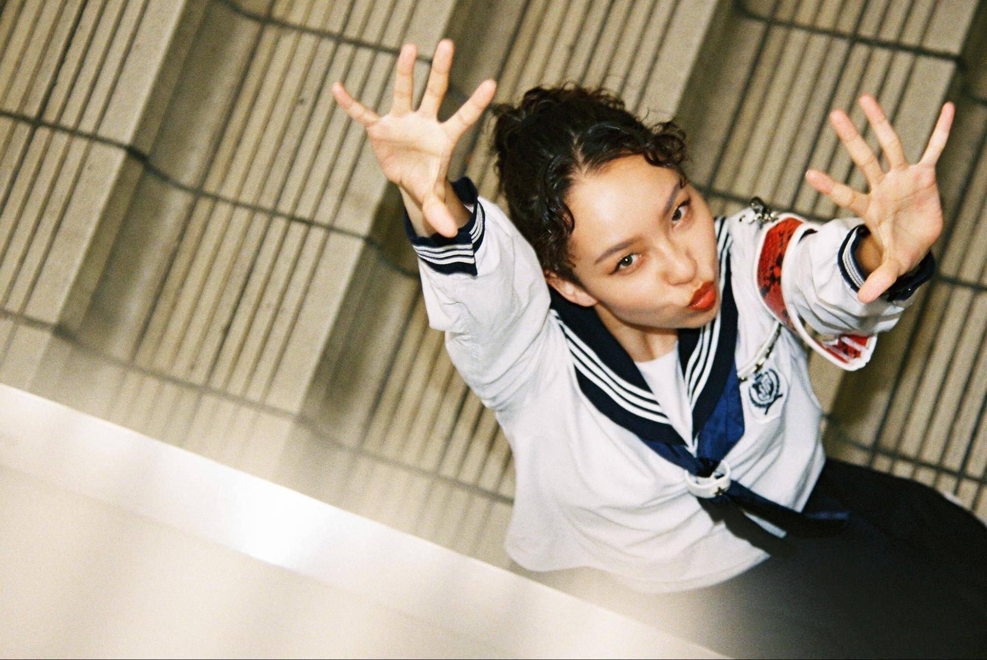 「グループのなかでは、ホッとできるような存在を目指しています」ヒップホップ育ちで筋金入りのダンサー、新しい学校のリーダーズ・RINが見つけた、自分らしさ＜初個人インタビュー＞