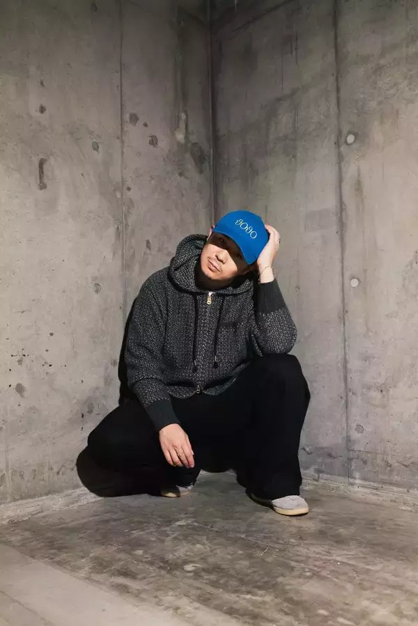 「静けさの中に、熱を描く。R&Bシンガー・ZINが新作EP『JOJO』に込めた想い」の画像